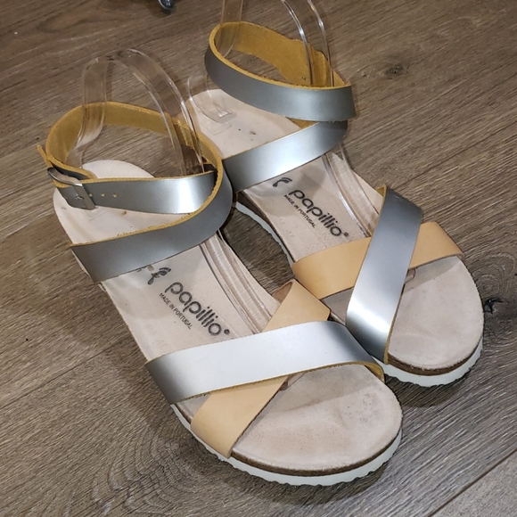 Birkenstock Shoes - Birkenstock Papillio Lola sandals. 40=9
